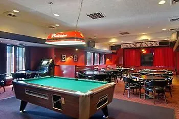 Hitching Post Hotel 2*